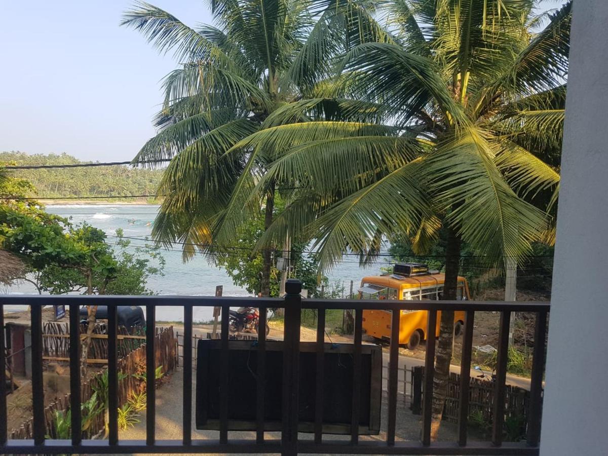 Waves Hiri Hotel Dikwella Luaran gambar