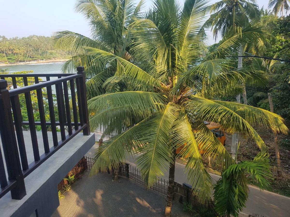 Waves Hiri Hotel Dikwella Luaran gambar